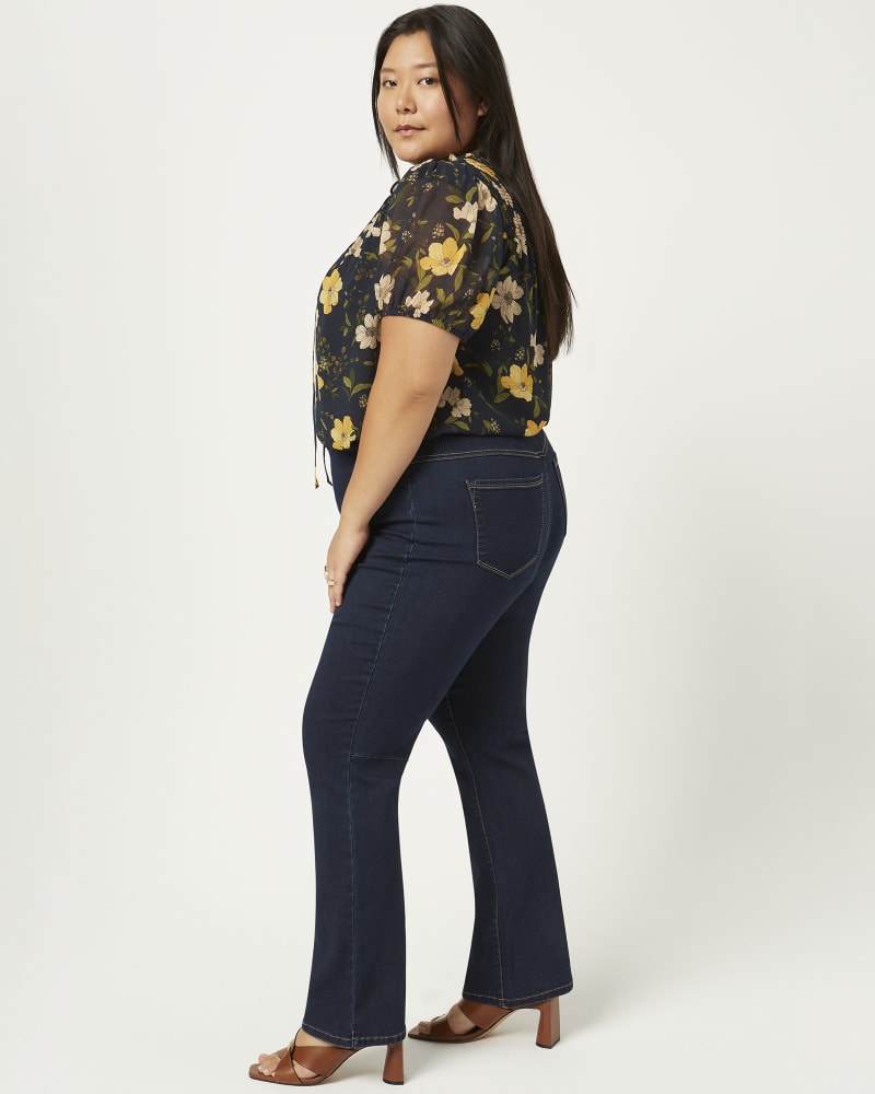 Size 16 top bootcut jeans